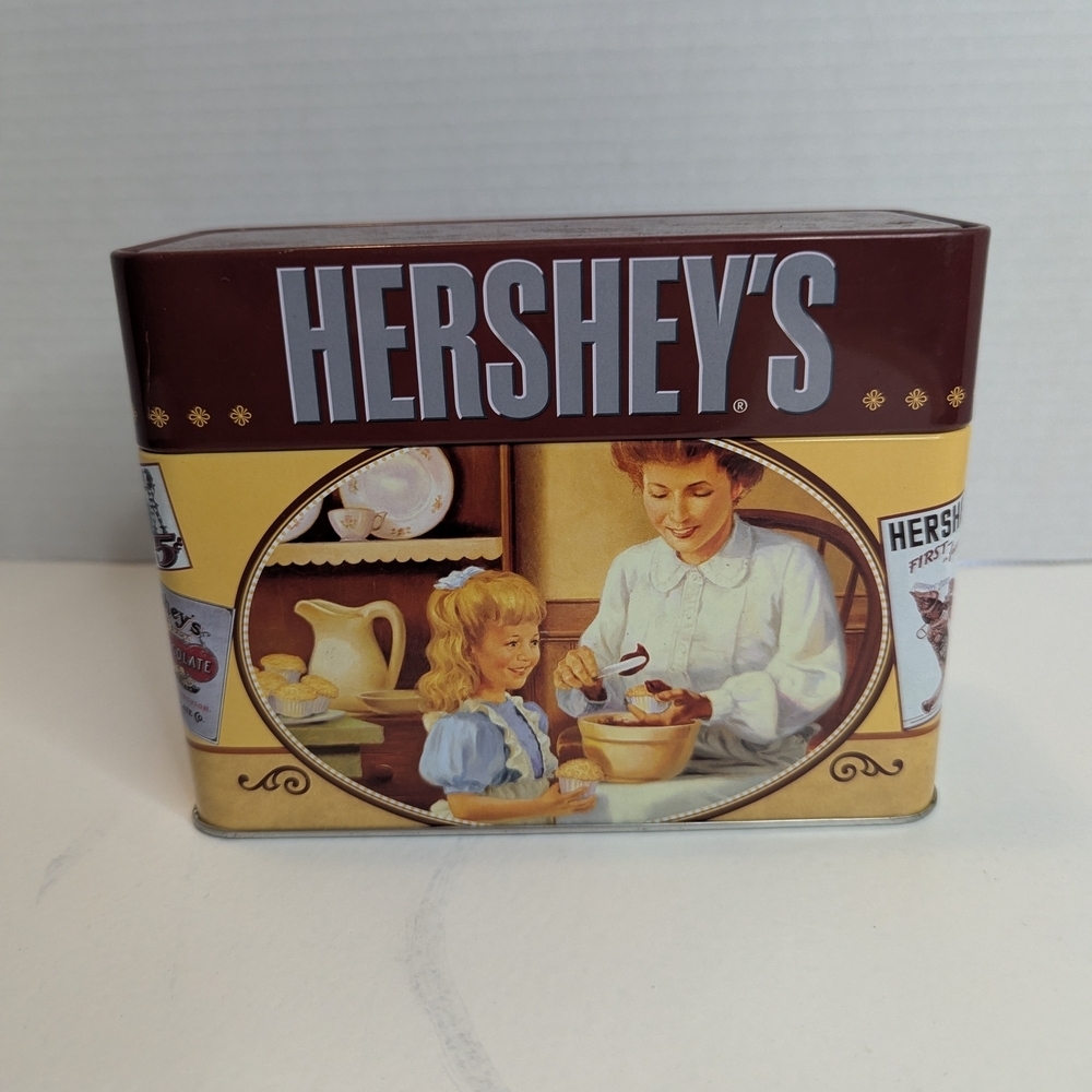 Hershey's Vintage Tin Box With Recipe Cards